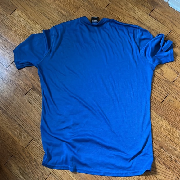 Patagonia Short Sleeved Capilene Shirt - Picture 3 of 3